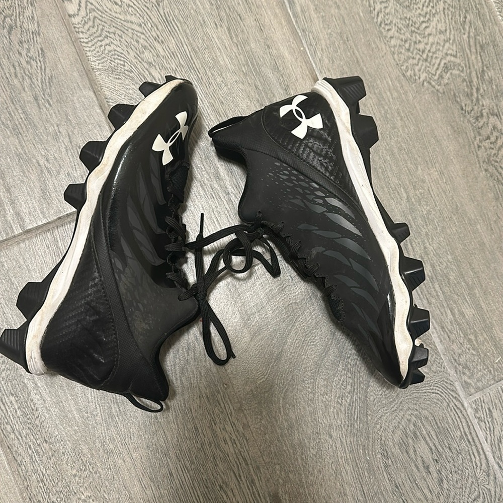 Boys Under Armour Cleats